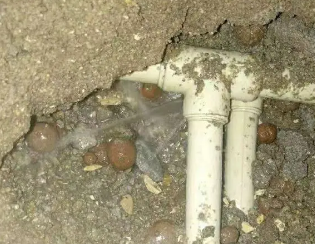 策勒卫生间测漏